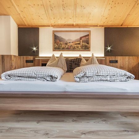 Stubaier Bauern Appartement Telfes im Stubai Exterior photo