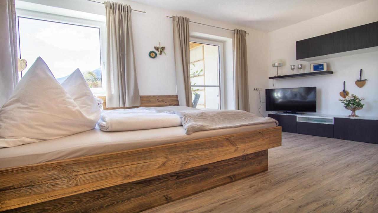 Stubaier Bauern Appartement Telfes im Stubai Exterior photo