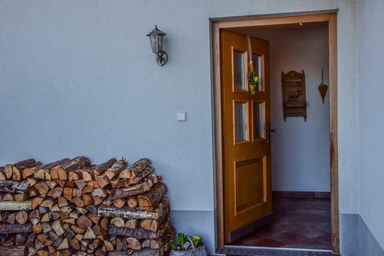 Stubaier Bauern Appartement Telfes im Stubai Exterior photo
