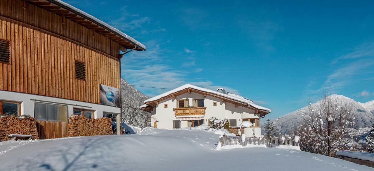 Stubaier Bauern Appartement Telfes im Stubai Exterior photo
